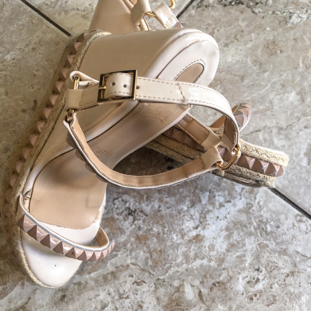 Louboutin pale nude and pink espadrille wedges - Picture 4 of 7